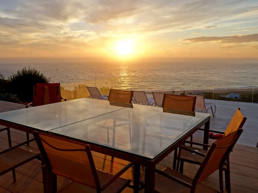 西班牙海滨别墅,打造通透生活空间-22