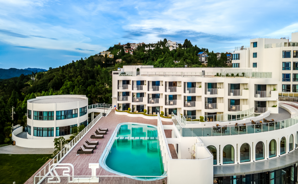 FADI项目|公司设计项目福州城投鼓岭景澜酒店喜获“携程口碑榜—2024设计感酒店榜”殊荣-84