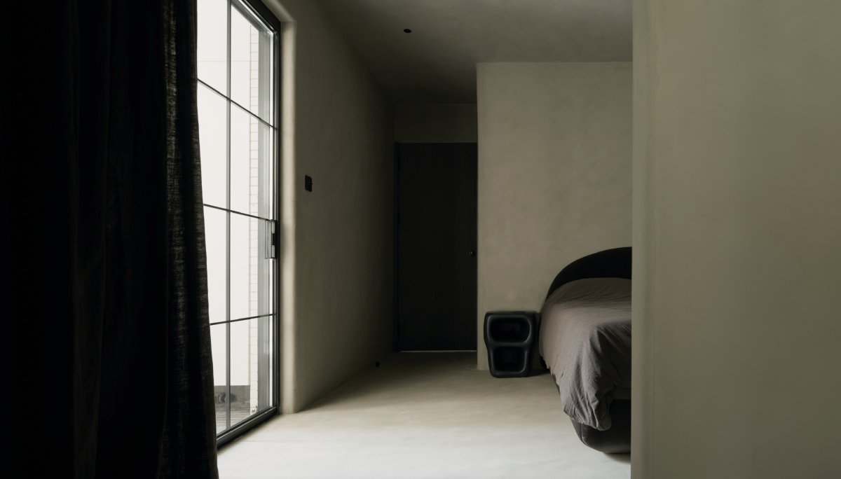 广州老社区改造 · 设计师自己的通透开放之家丨中国广州丨KarStudio-23