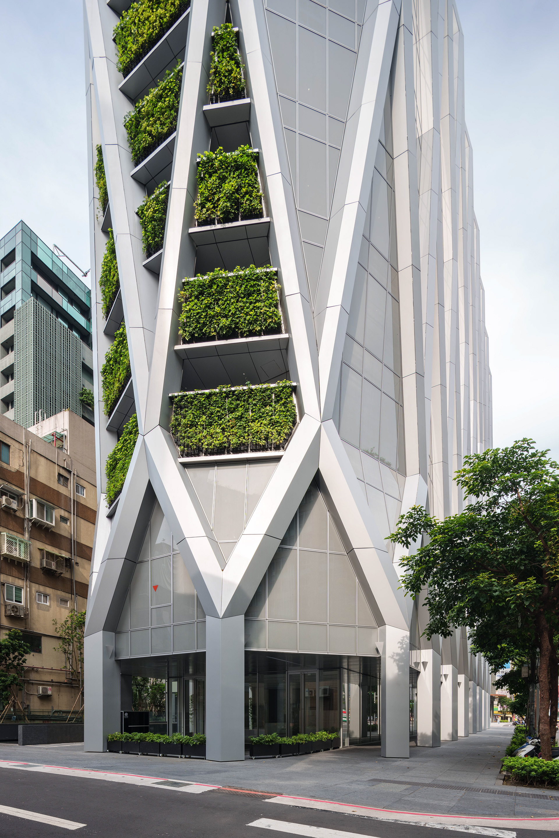 Shanghai Commercial and Savings Bank HQ/ JJP Architects-4