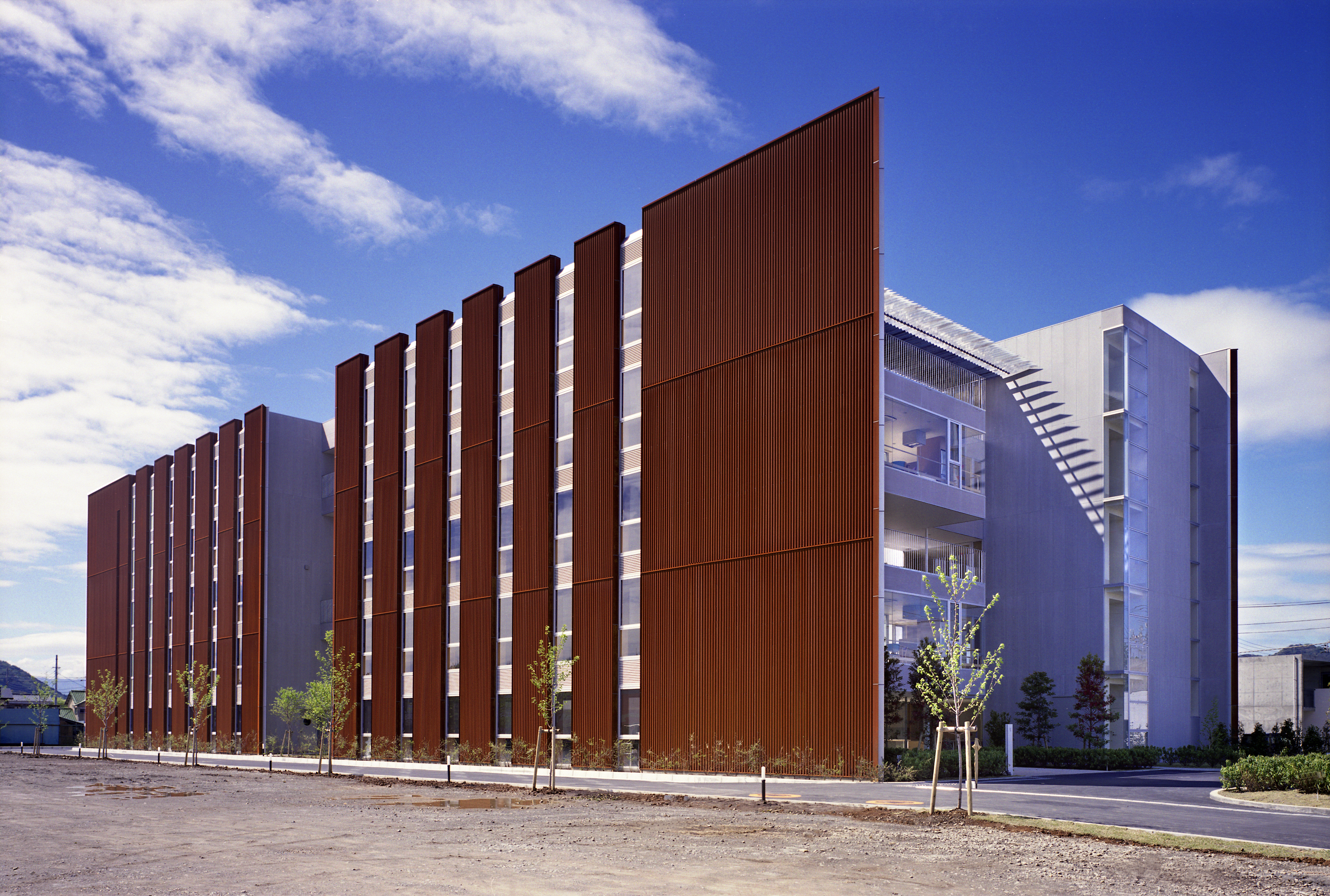 福井山峦间的温馨养老院-14