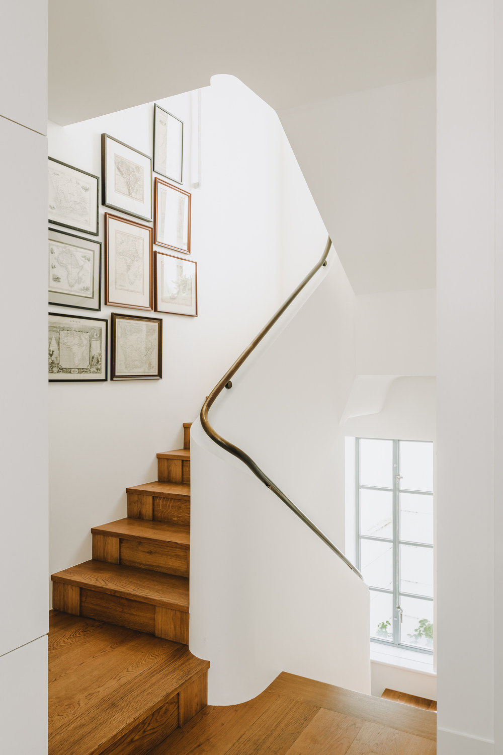 伦敦市中心“倒置之家” | 现代主义大师芭芭拉·韦斯的设计杰作-7