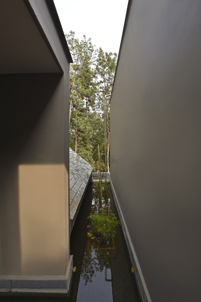 Manja Spa  PLAYGROUP Studio + AHCPL-46