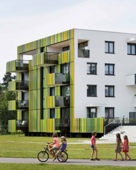 玛格兰自由空间

注：Freiraum常见意为自由空间 ，Ma·glan推测可能是人名、地名或特定名称，因没有更多背景信息，直接音译为玛格兰  丨奥地利萨尔茨堡丨kadawittfeldarchitektur