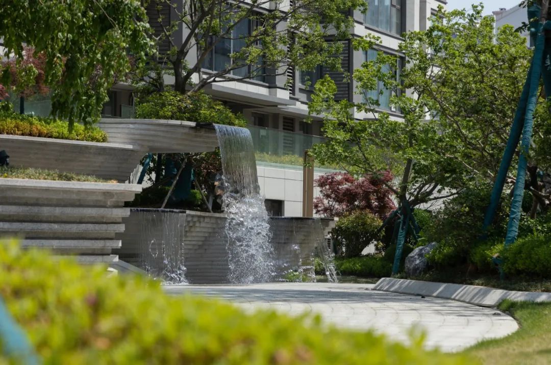 青岛润诚天悦华府大区丨中国青岛丨东易奇思-26