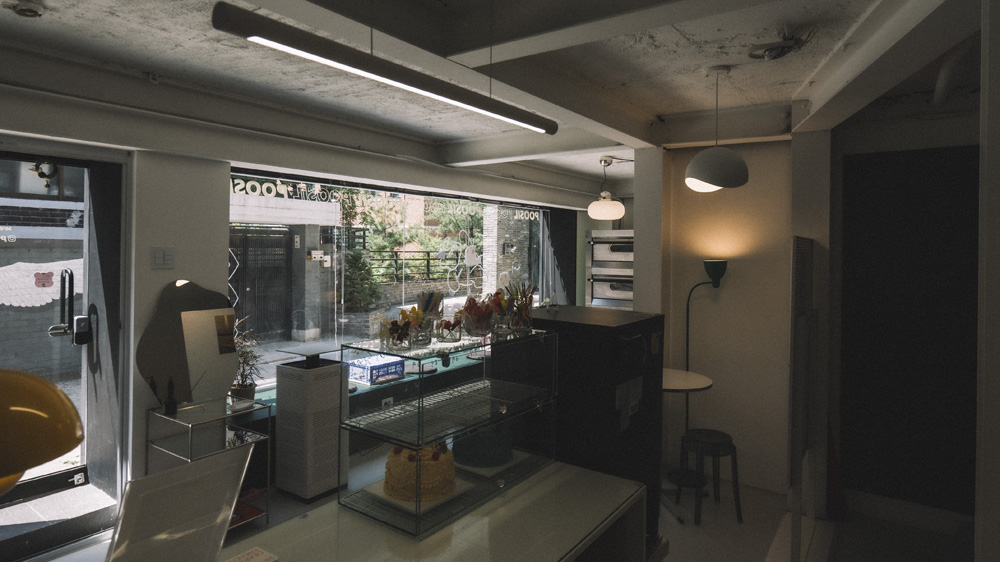 简约现代 9 坪蛋糕店 打造黑白色调氛围-9