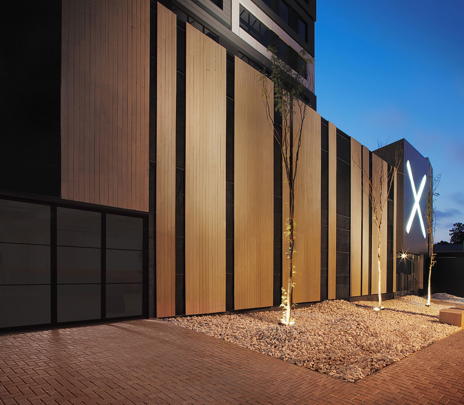 巴西圣保罗 Campo Belo 住宅大楼,灵活空间与工业风格的完美结合-5