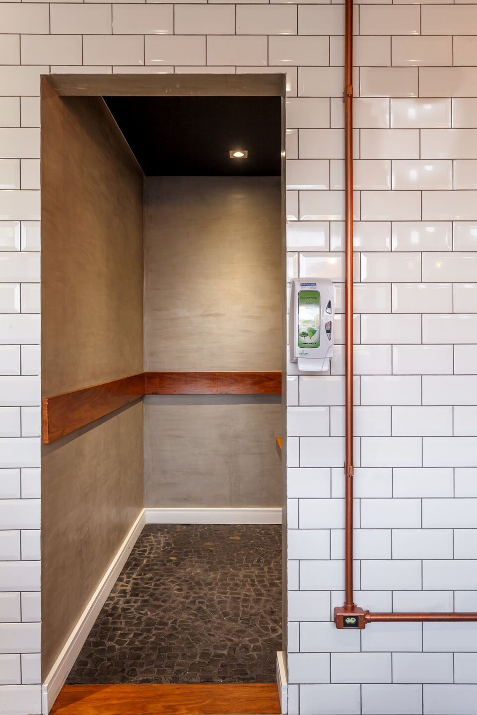 转变之家 | 打造充满人情味的城市面包房-32