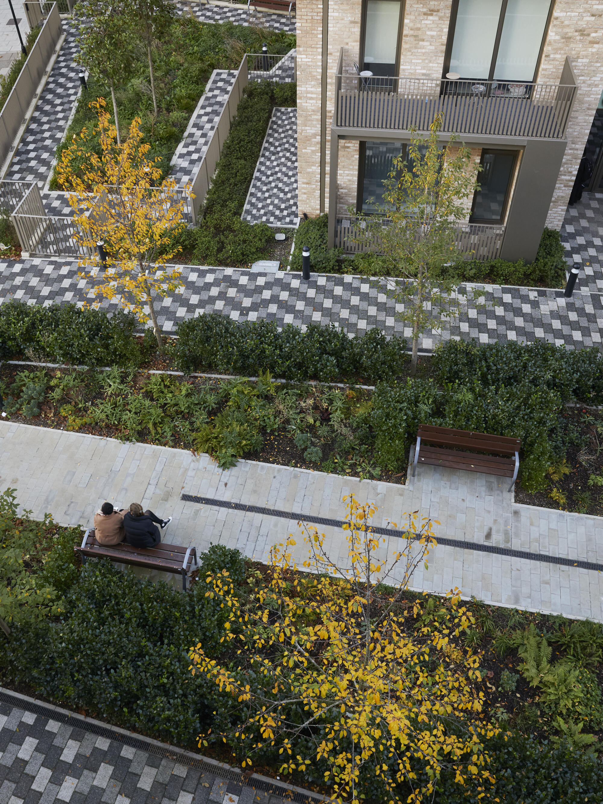 联合广场（注：Unity Place常见可直译为联合广场，但具体还需结合其所在语境，在其他特定语境中也可能有不同释义 这里按常见理解给出翻译结果 ） 丨德国基尔-22