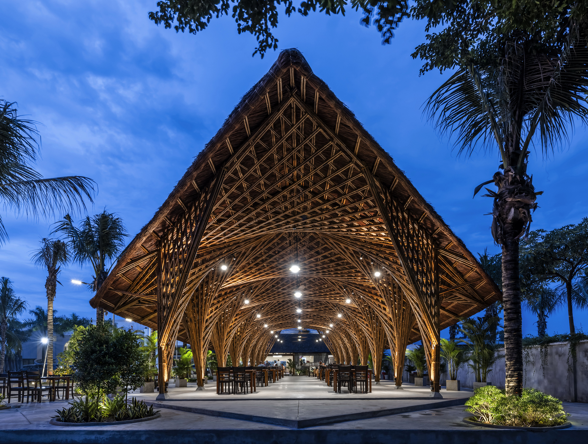 坚海鲜酒家丨越南丨BambuBuild-27