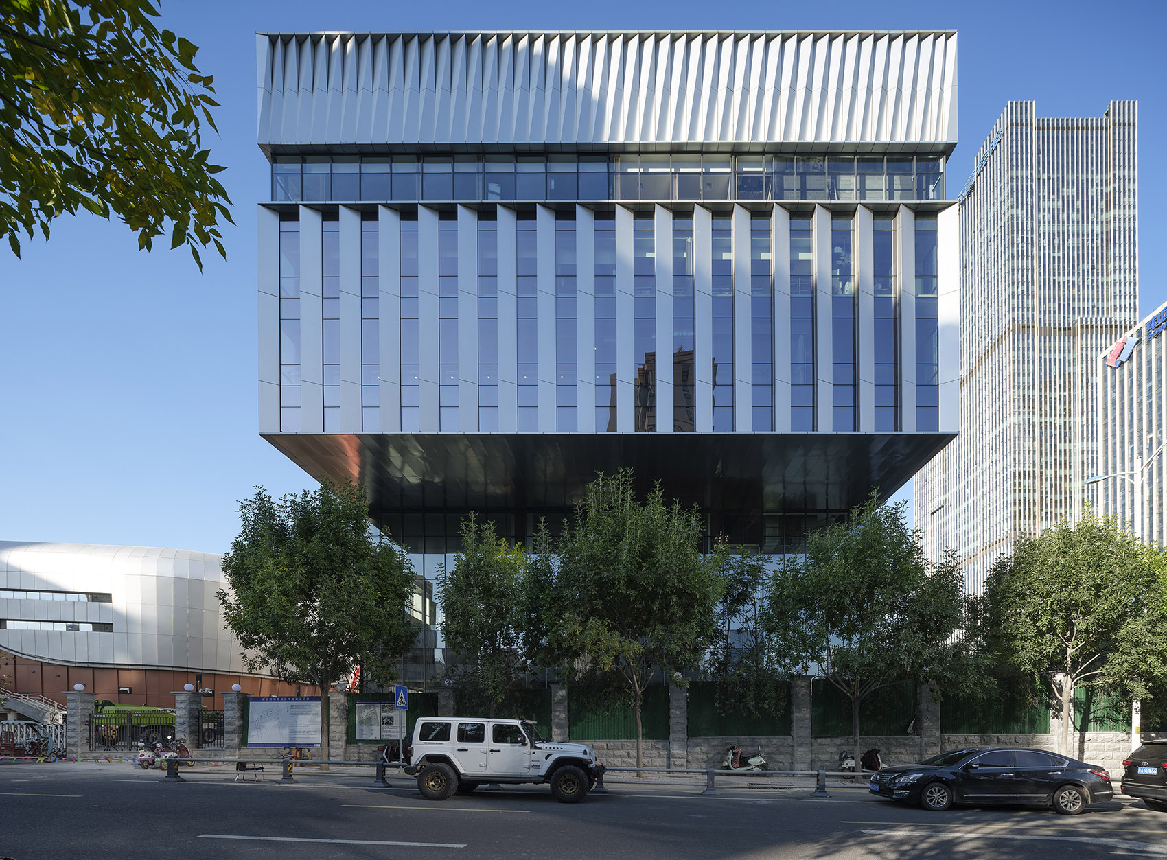 国家重型汽车工程技术研究中心丨中国济南丨CCDI 21设计工作室-21