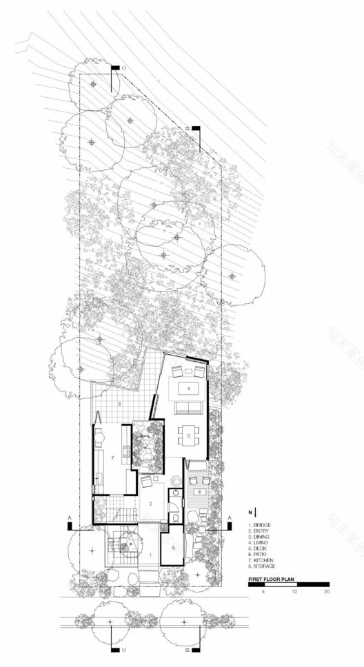 Redwood House 融入峡谷的现代住宅设计-12