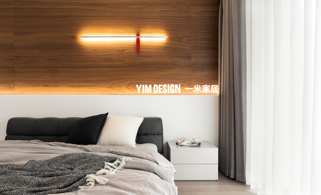 动静之间 · 现代简约顶复空间的多功能设计丨李宝红-48