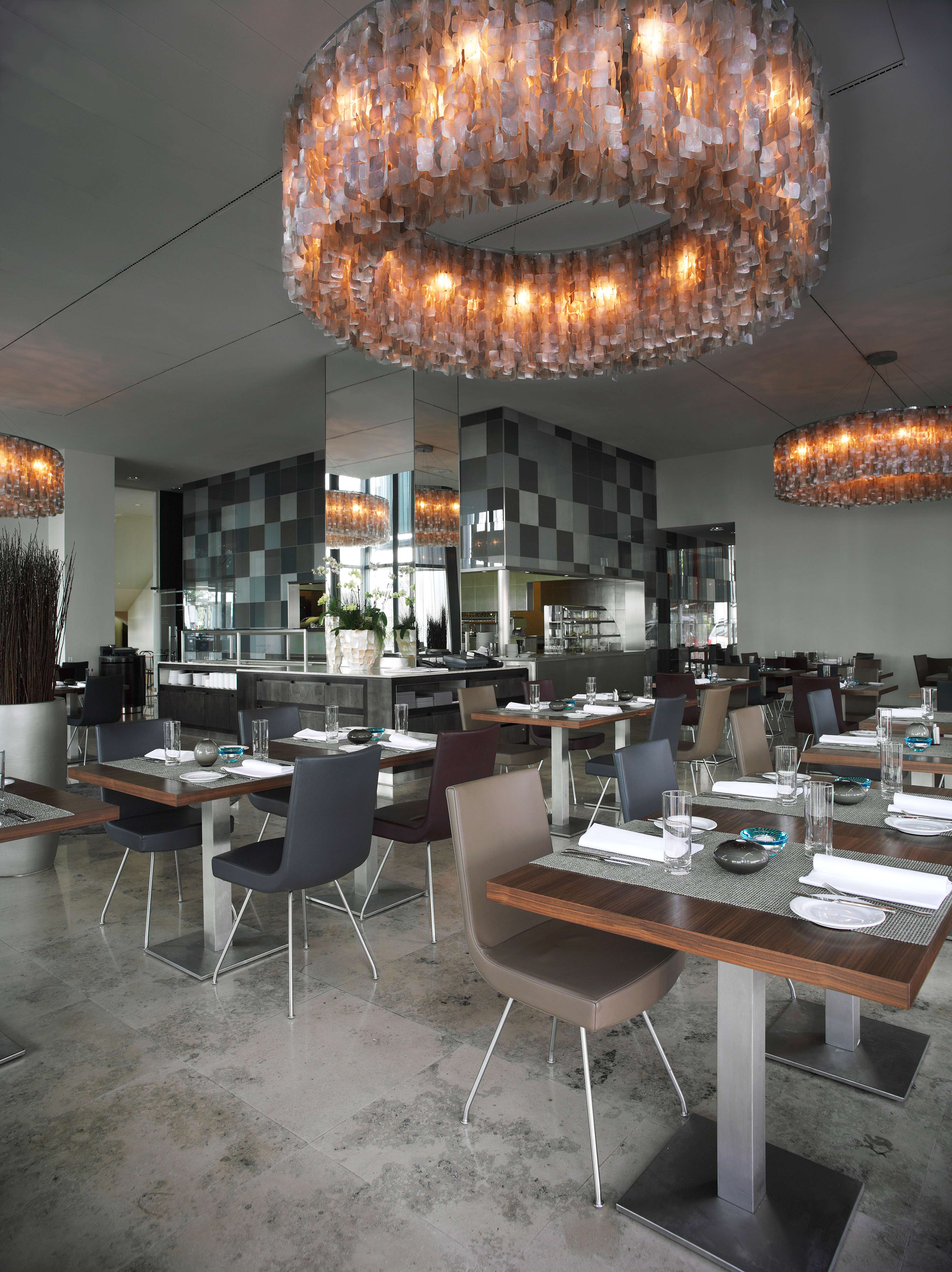 Swiss tel Le Plaza  Basel-11