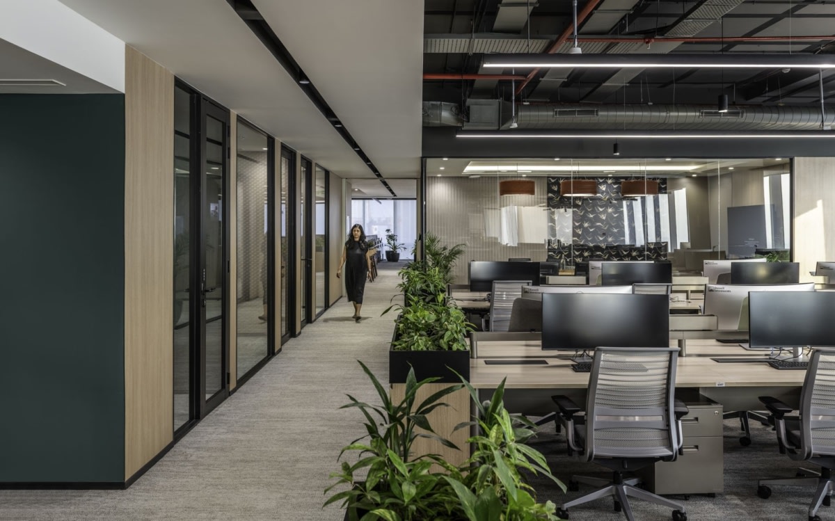Russell Investments Offices by Space Matrix-16