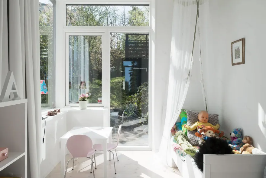 玻璃屋之梦 | 斯德哥尔摩宁静办公空间-12