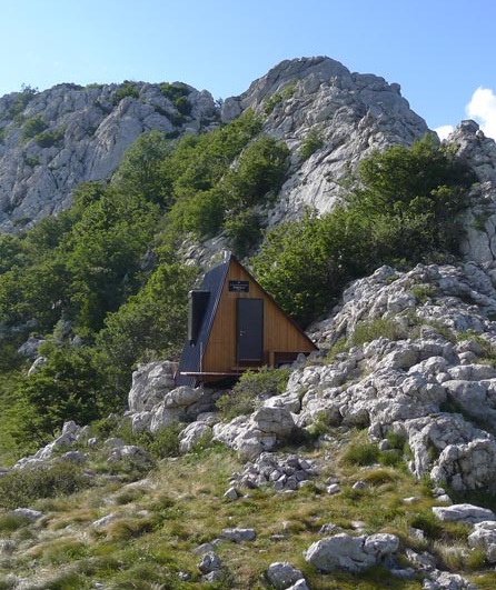 Velebit山上的新登山避难所丨Ivan Juretić-2