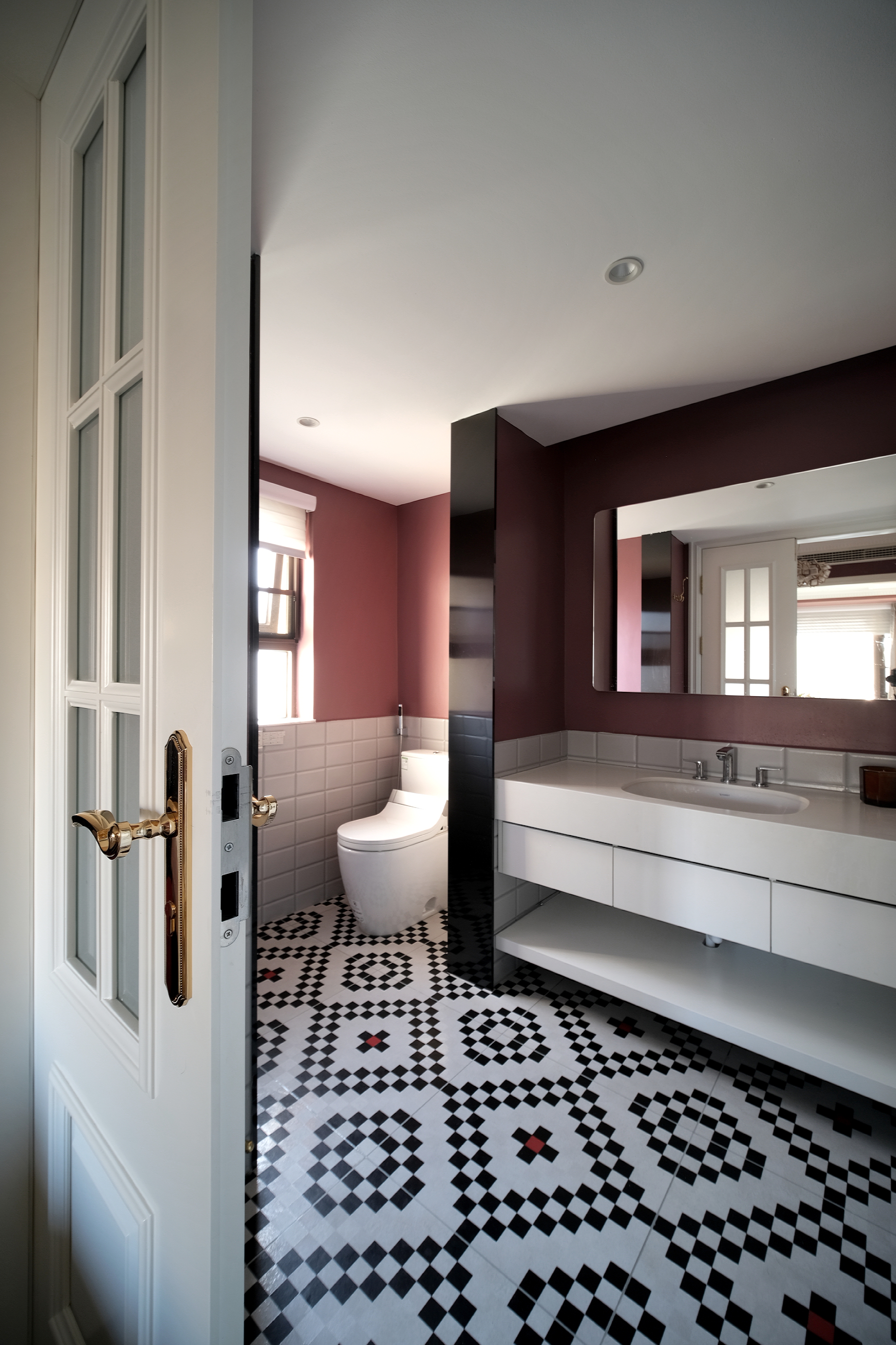 CHINA PROJECT: YOUNGSTER-9