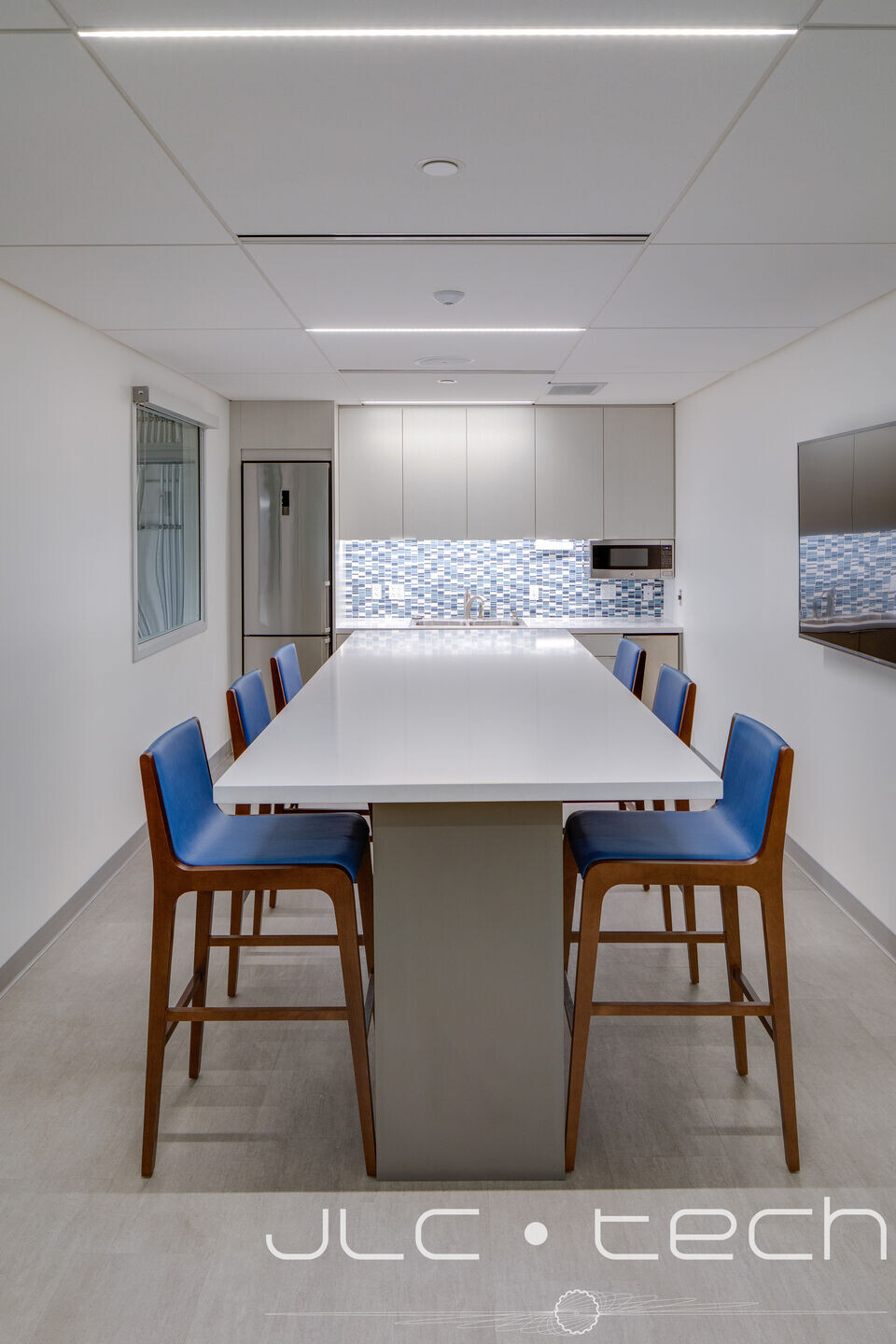 海滨工业系统办公室设计-7