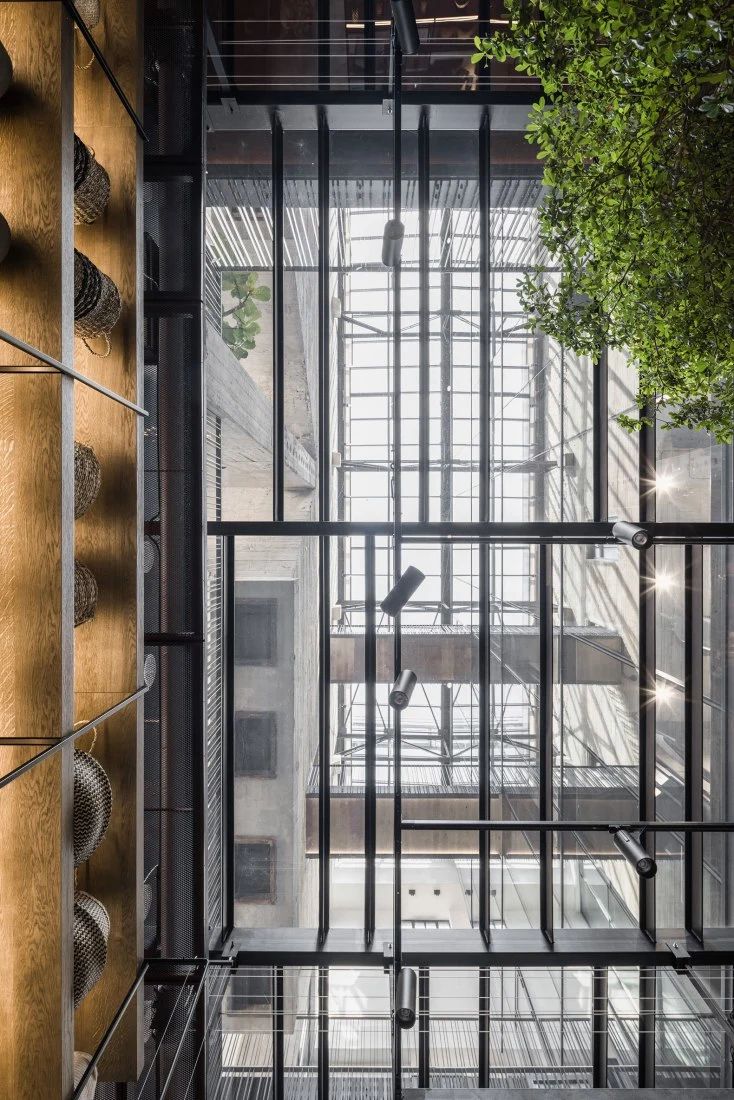 布拉迪斯拉发 Werk 餐厅丨捷克丨BEEF ARCHITEKTI-6