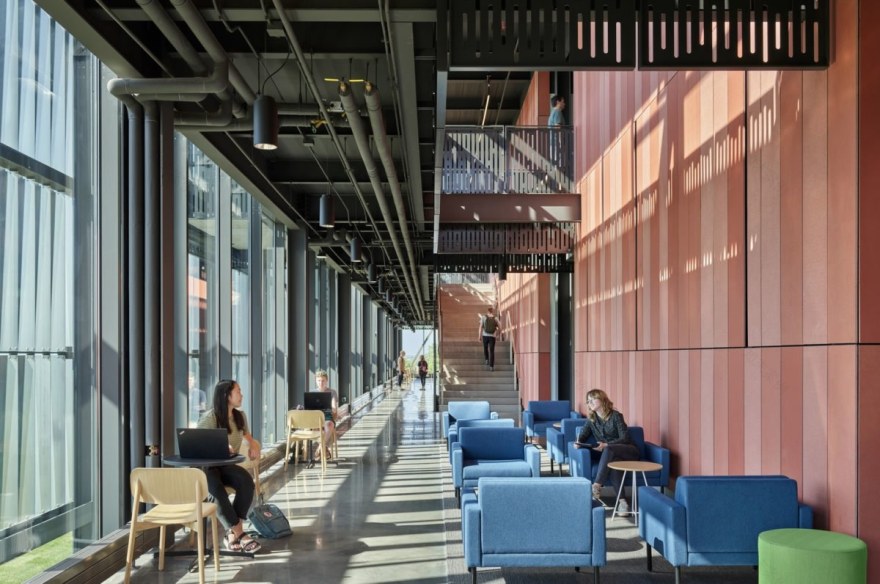 内布拉斯加州 Southeast 社区学院学术卓越中心丨意大利布拉丨Multistudio(前身为 Gould Evans)-13