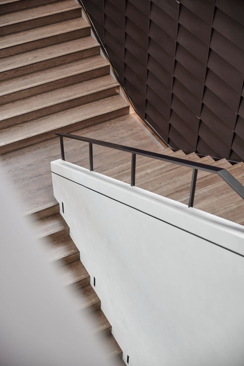 帆影翩跹 · 中山鸿基金色年华·悦府城市艺术展厅丨中国中山丨奥迅设计-17