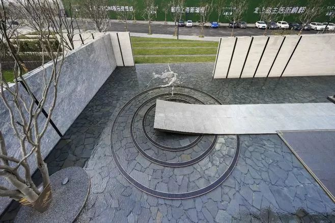 "静"动之间 | 雕塑艺术激活生活空间-34