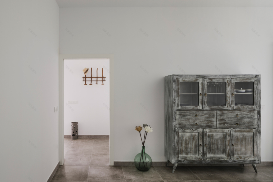 2016 年建造的“卡萨米兰达”住宅,现代简约风格打造私密生活空间-20