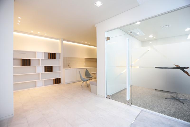 简约美学，办公空间新定义-11