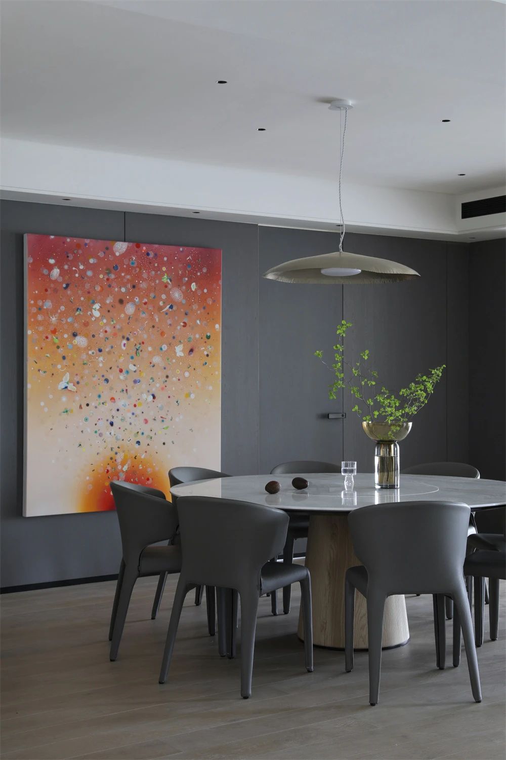 现代位于湖畔的大平层住宅丨中国-20