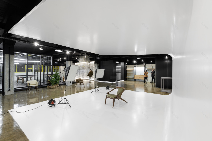 艺术工作室 16 号 | 大胆创新,和谐统一的办公空间-38