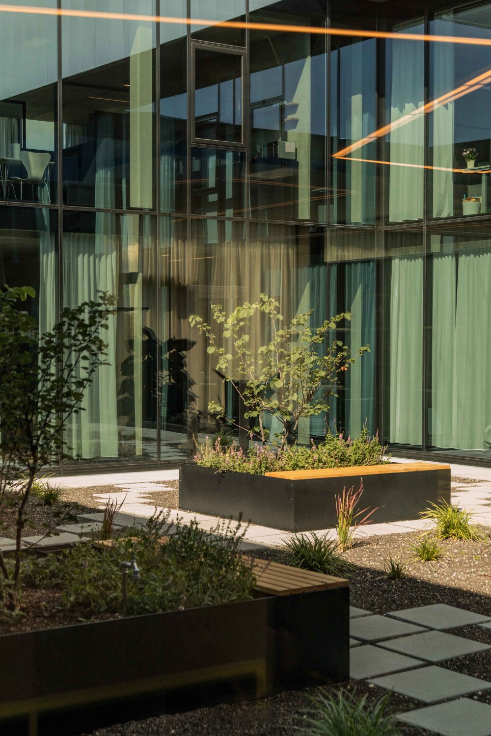 镜像立方体 | FORMAAT 总部办公空间设计-19