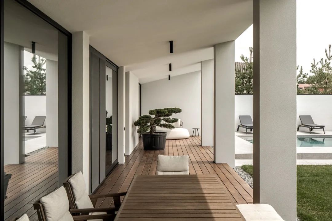 乌克兰 800㎡庭院景观别墅丨NOTT DESIGN-21