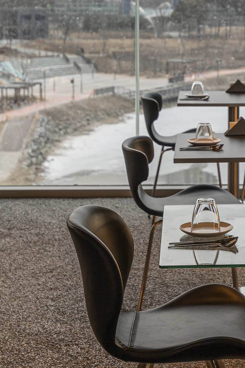 简约照明设计，21 平米小空间的视觉魔法-16