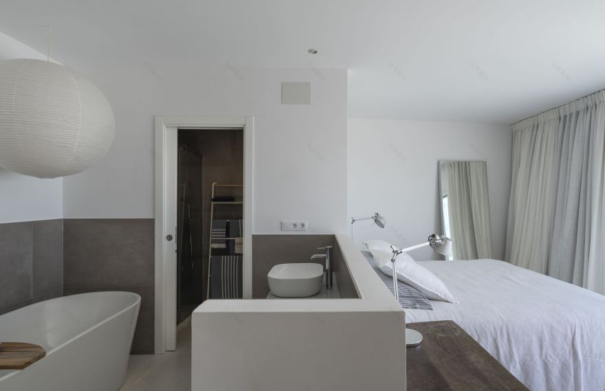 朱莉娅和卡勒姆之家丨西班牙丨DTR_studio-17