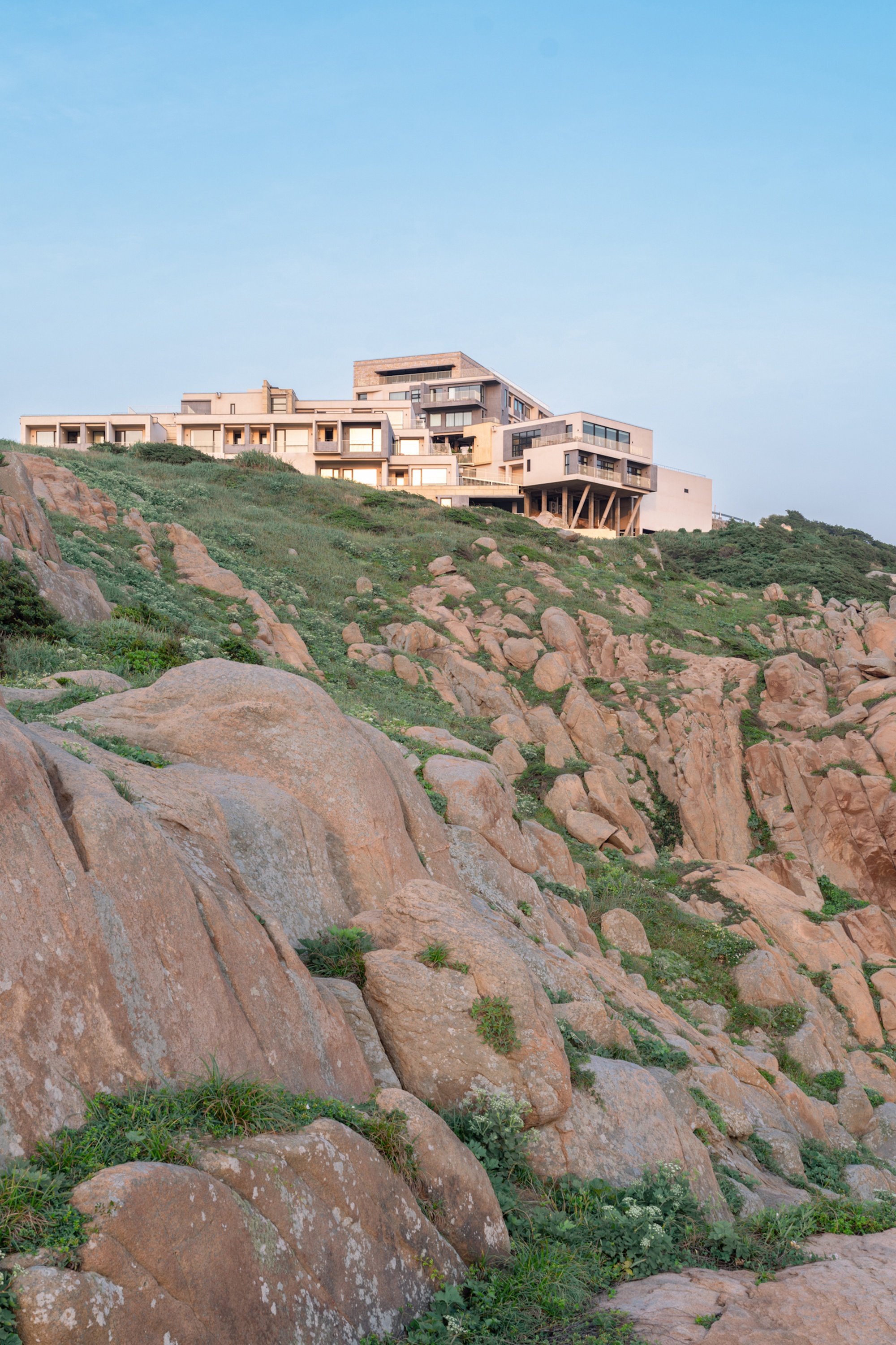 大乐之野 · 黄龙岛灯塔酒店丨中国舟山丨WJ STUDIO 万境设计-6