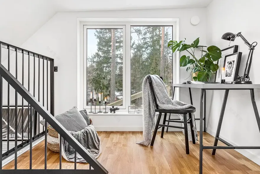 Stockholm 湖边迷你树屋-7