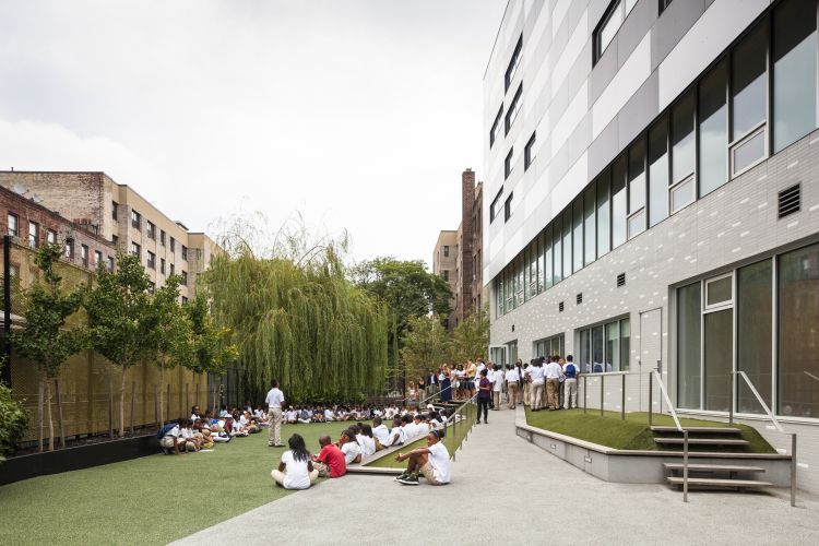 东哈莱姆学校创新庭院设计丨美国纽约丨纳尔逊·伯德·沃尔兹-8