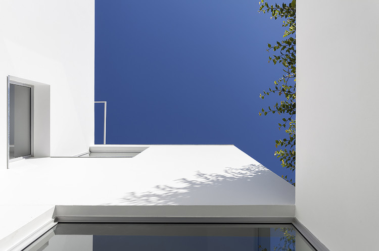 PH Thames  Alonso-Crippa-11