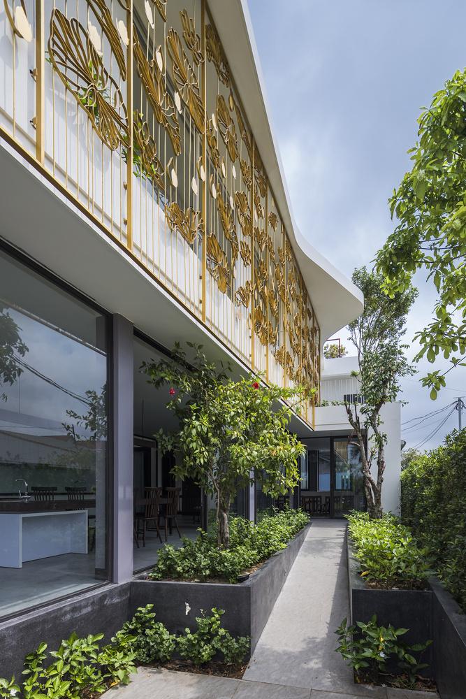 莲意盎然 · 越南残疾女儿的家庭温馨居-53