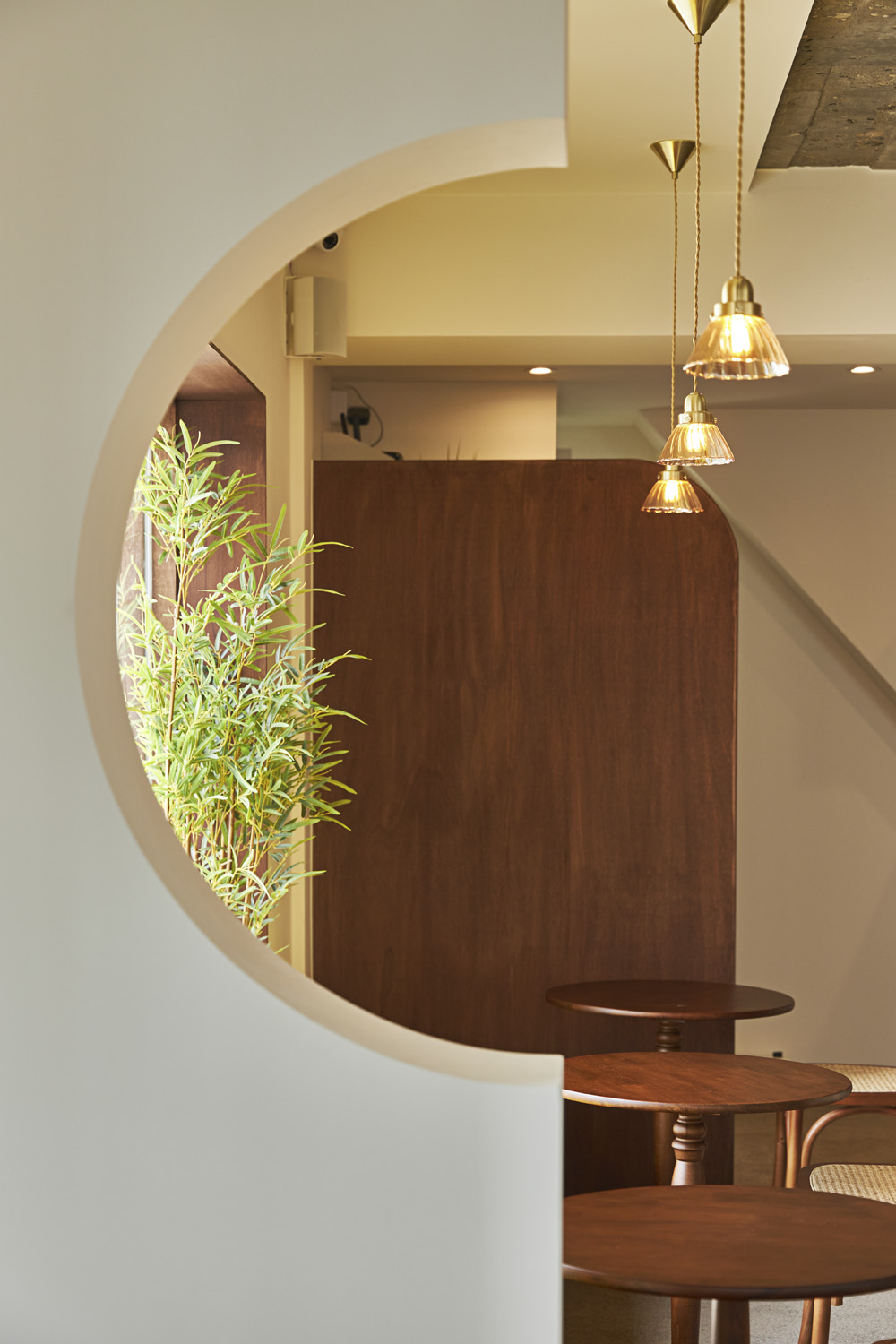 白色&木质，36 平米小空间的极致改造-23