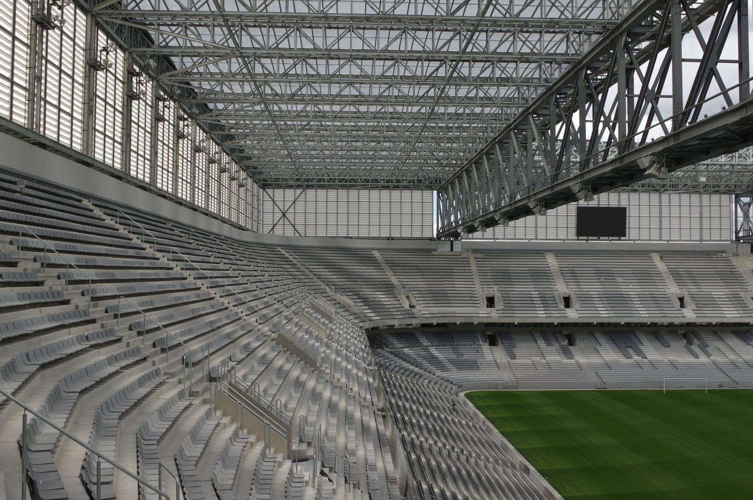 阿雷纳达拜萨达体育场-12