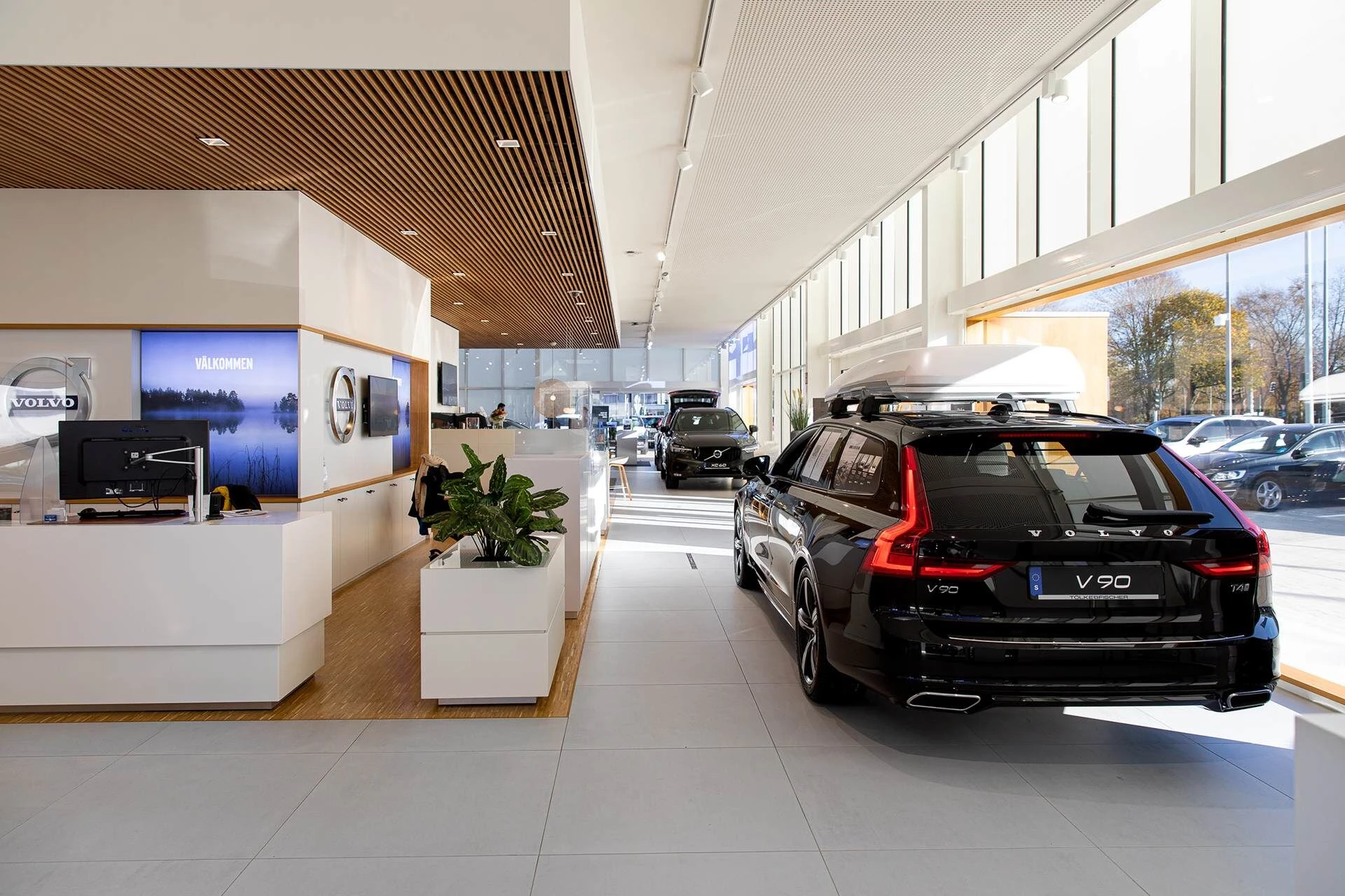 沃尔沃汽车专卖店托尔克·菲舍尔丨德国丨Mosa-10