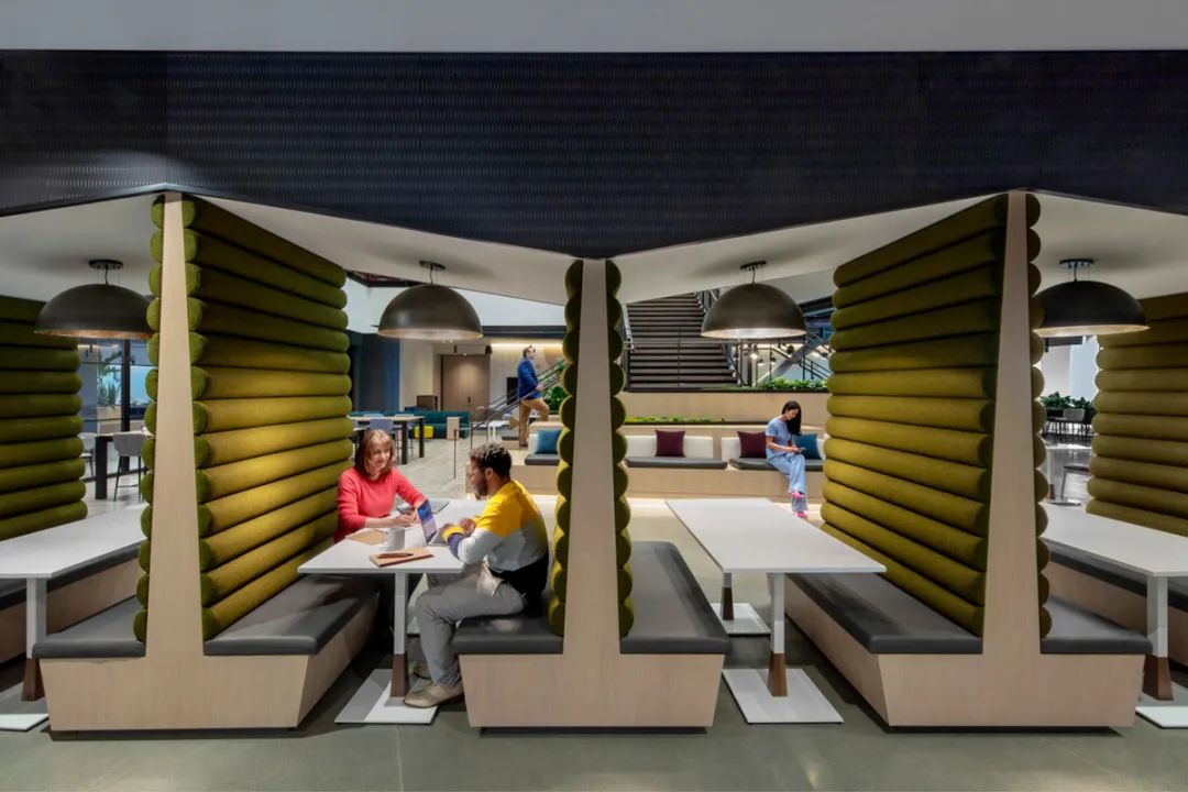 LinkedIn 领英活力动态混合园区总部设计丨美国丨Studios Architecture-36