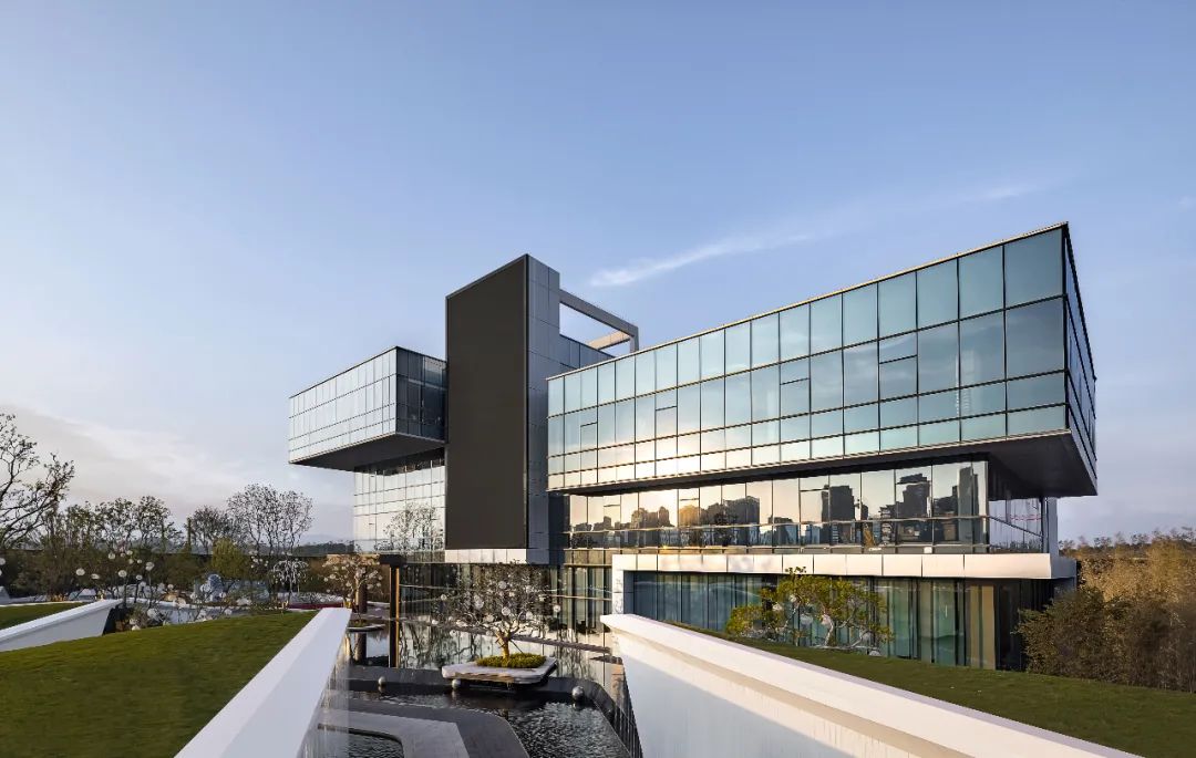 赣州嘉福新天地展示中心 | 水镜之上漂浮的原石-48