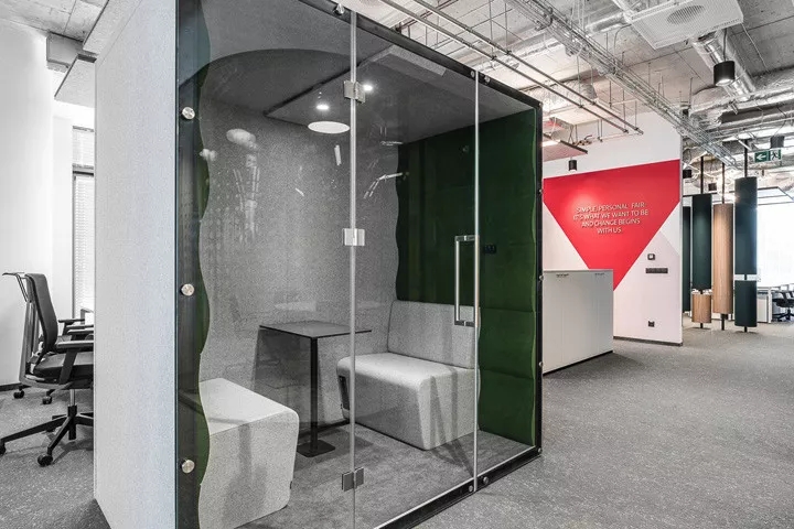 波兰桑坦德银行卢布林办公室-15