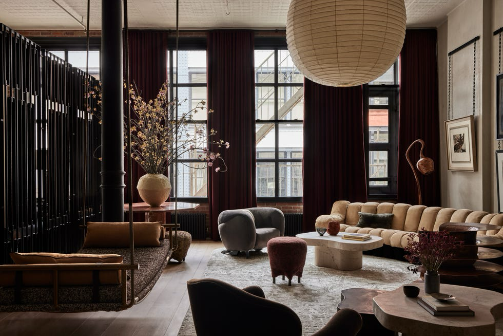 以电影主人公为灵感，打造暗黑时尚空间-5