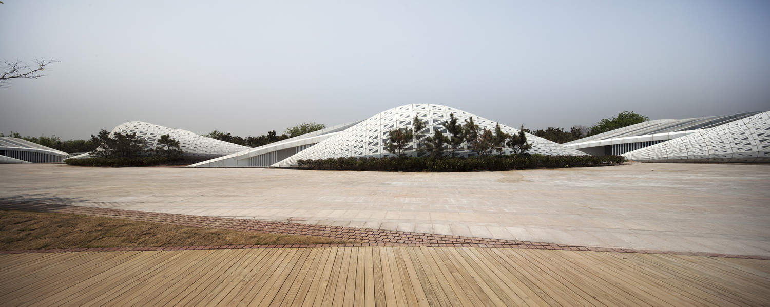 Public Bathroom  HHD_FUN Architects-23