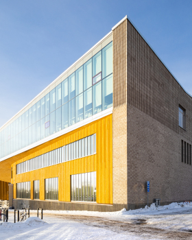 卢米特艺术高中丨芬兰库奥皮奥丨Lukkaroinen Architects
