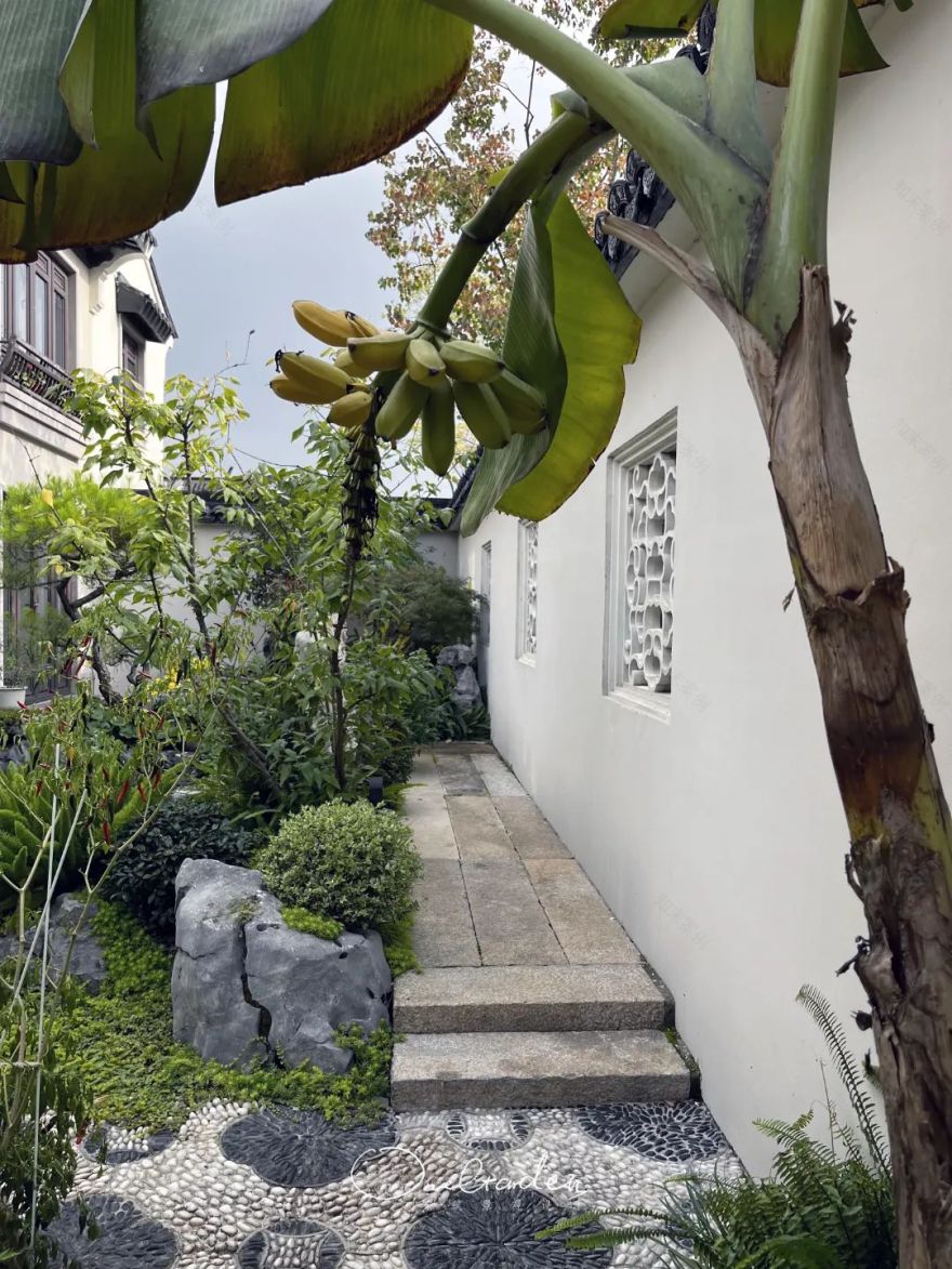 玲珑园 · 诗意的中式庭院设计丨OneGarden-32